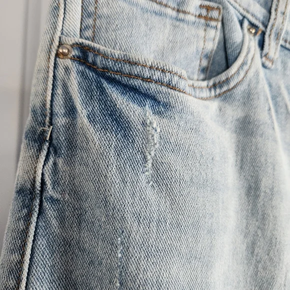 INC Denim women's girlfriend jeans - Picture 7 of 10